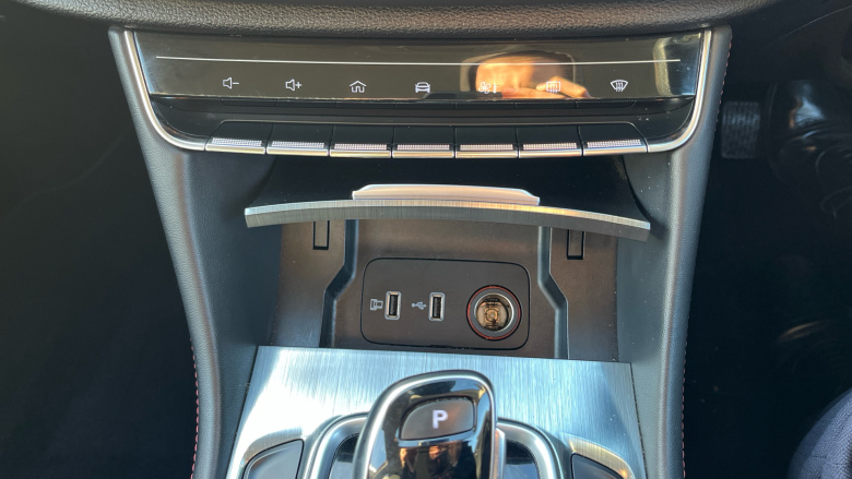 MG Hs 1.5 T-GDI Excite 5dr DCT Petrol Hatchback